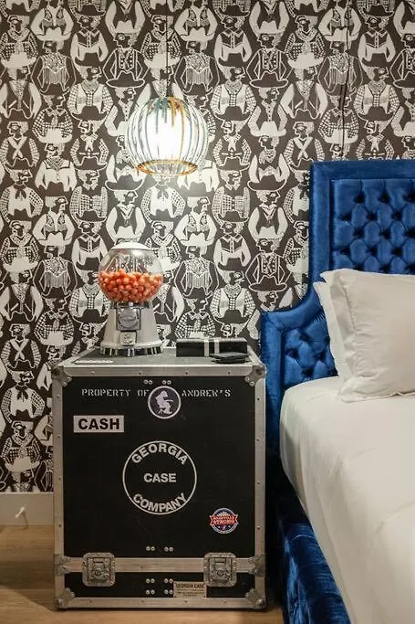 2 Side By Side Units, The Honky Tonk Party Pads, Parking Gym Pool Apartment Nashville United States