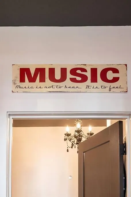 2 Side By Side Units, The Honky Tonk Party Pads, Parking Gym Pool Apartment Nashville 0*,  United States