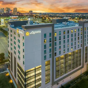 3* Hotell La Quinta & By Wyndham Downtown Stadium